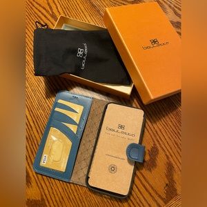 Leather RFID MagSafe iPhone Wallet Case